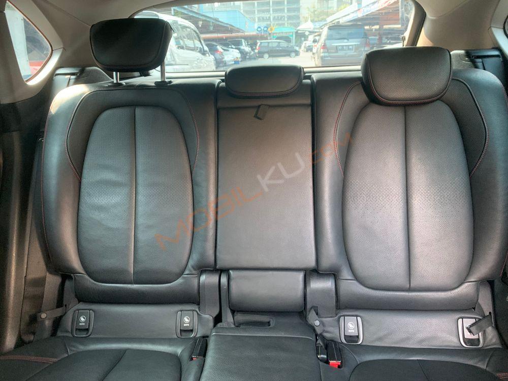 Mobil BMW 2 Series 2016