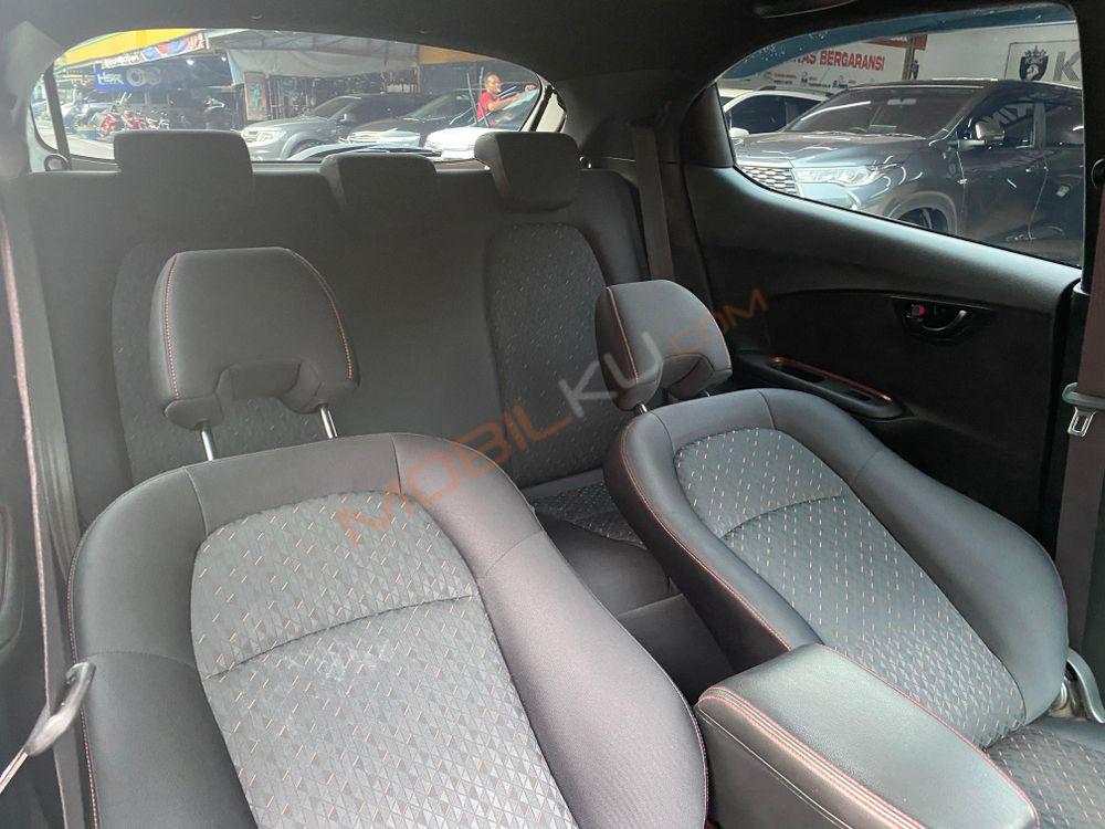 Mobil Honda Brio 2023