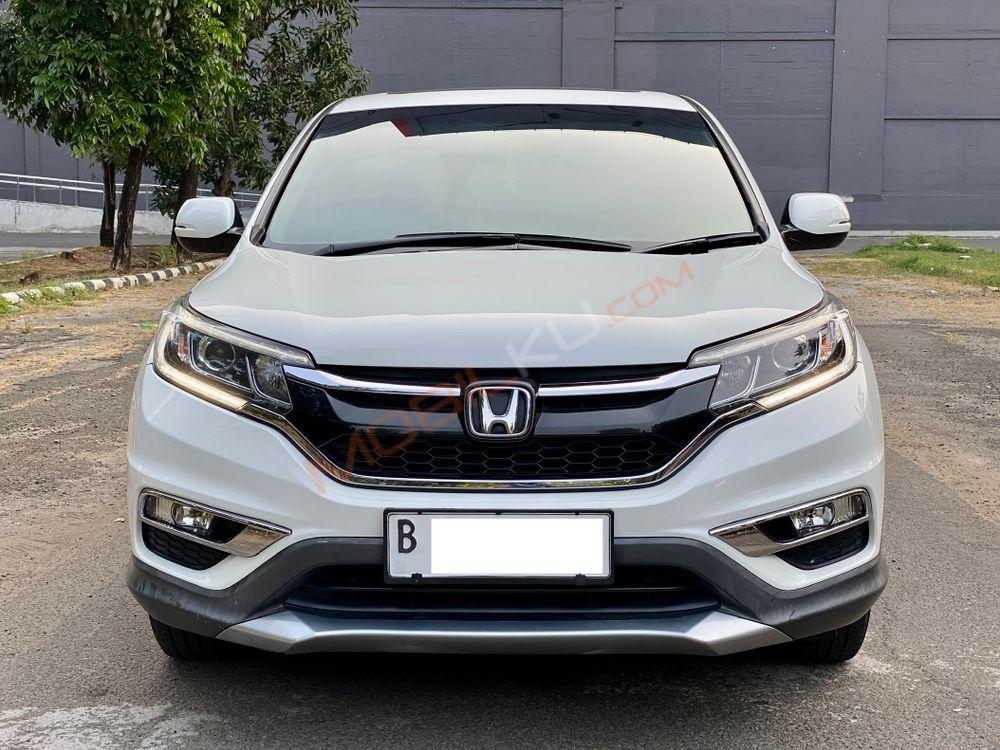 Mobil Honda CR-V 2015