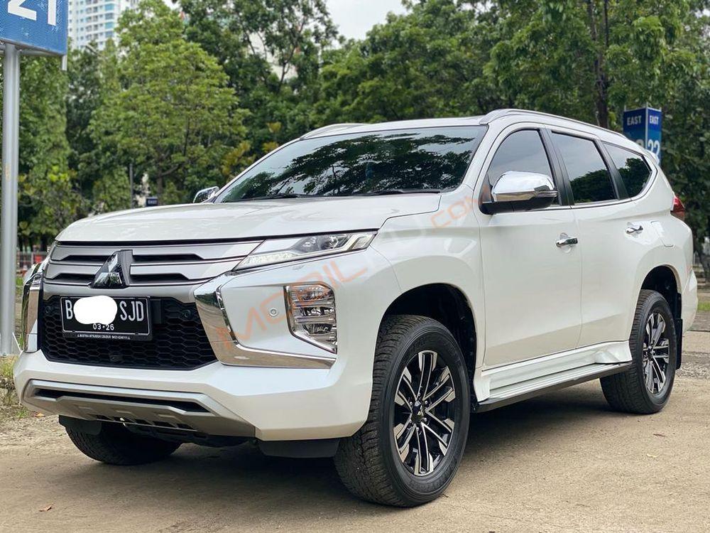 Mobil Mitsubishi Pajero Sport 2021