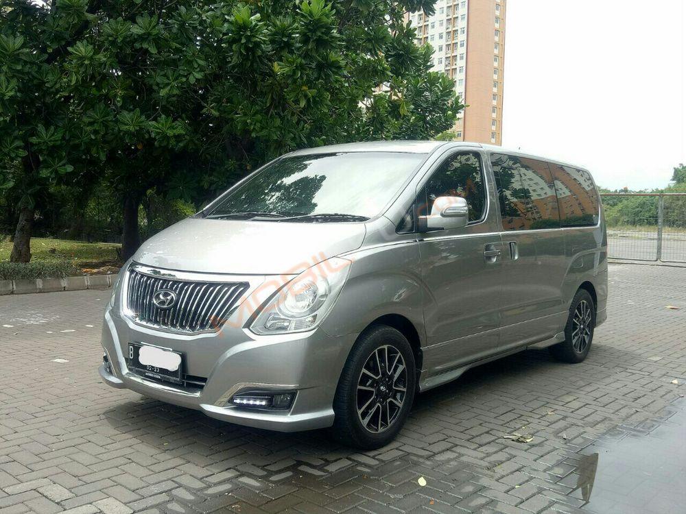 Mobil Hyundai H-1 2018