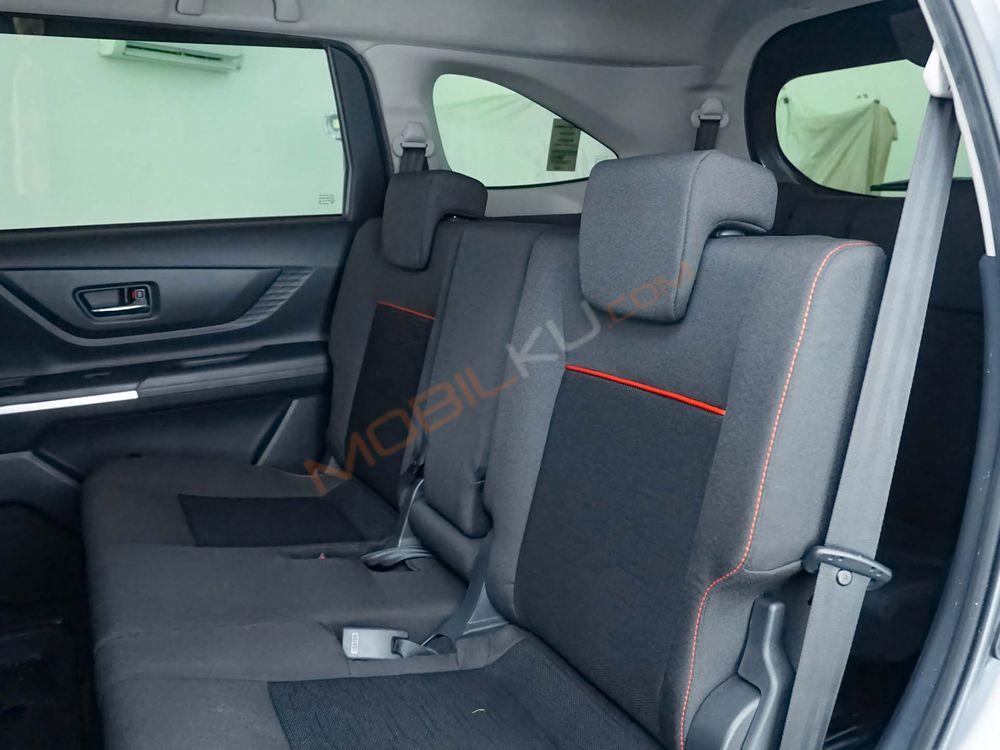 Mobil Daihatsu Xenia 2021