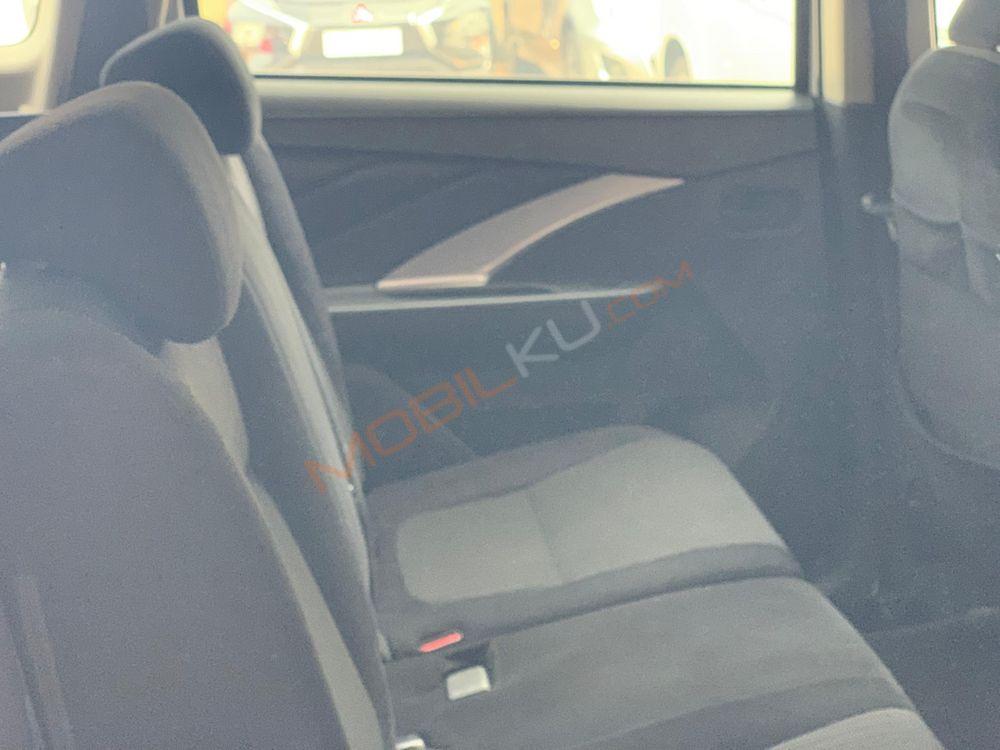 Mobil Mitsubishi Xpander 2021