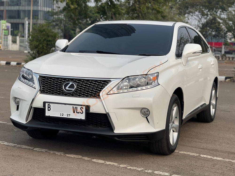 Mobil Lexus RX 2011