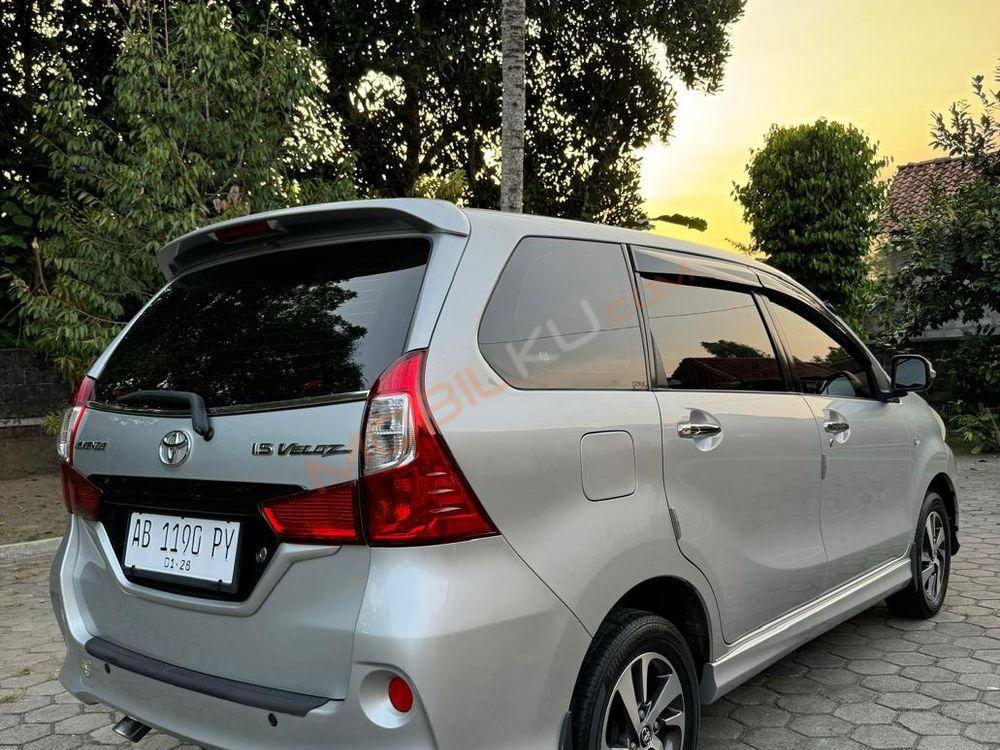 Mobil Toyota Avanza 2017