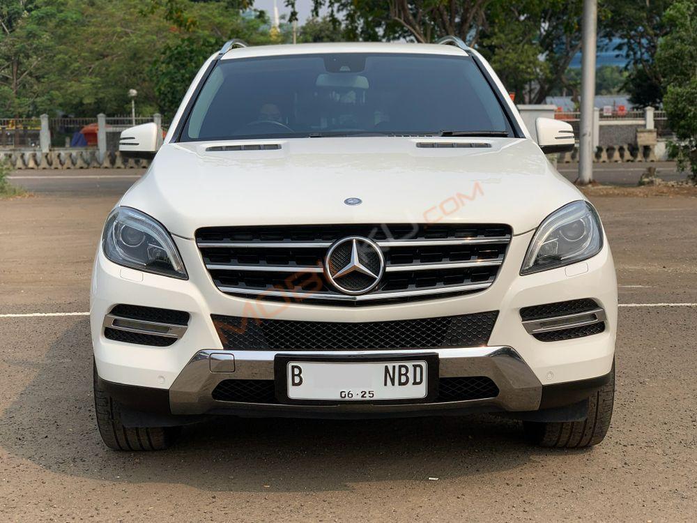 Mobil Mercedes-Benz ML 2015