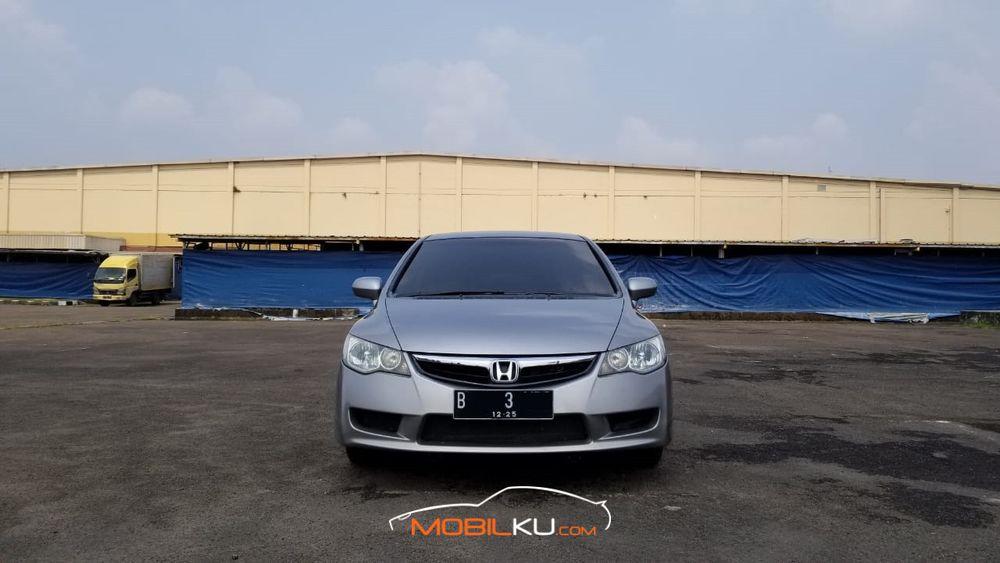 Mobil Honda Civic Sedan 2008