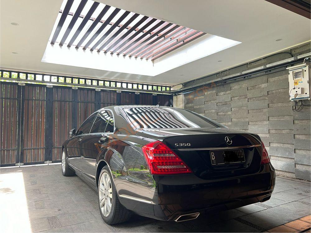 Mobil Mercedes-Benz S-Class 2012