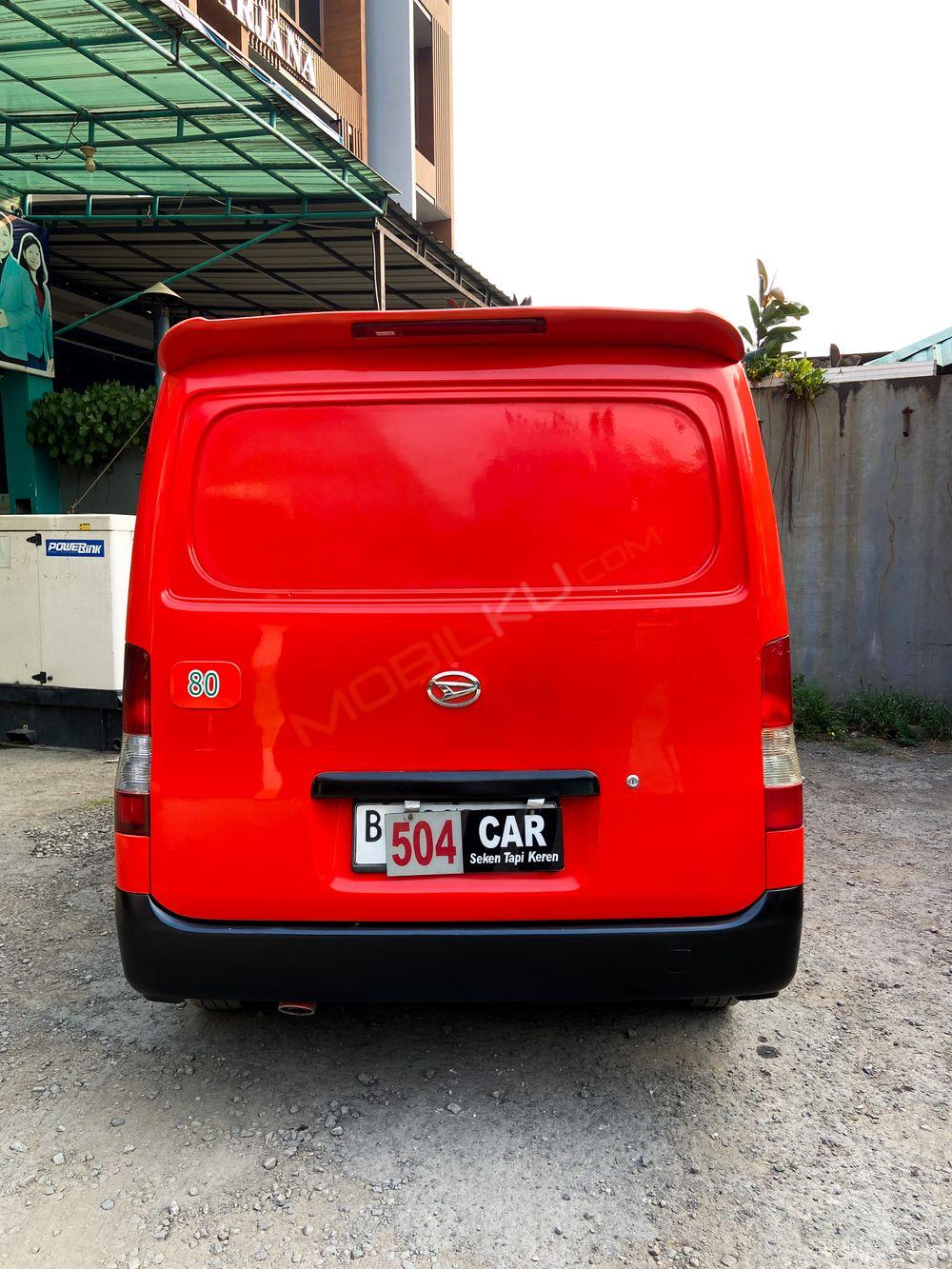 Mobil Daihatsu Gran Max 2016