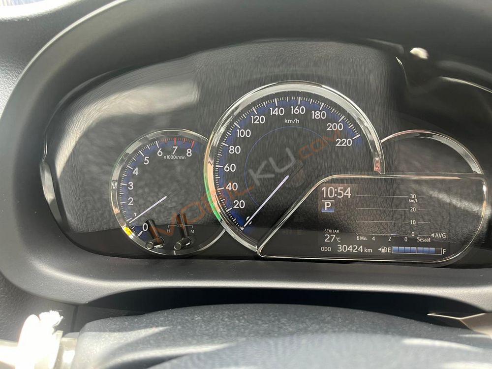 Mobil Toyota Yaris 2018
