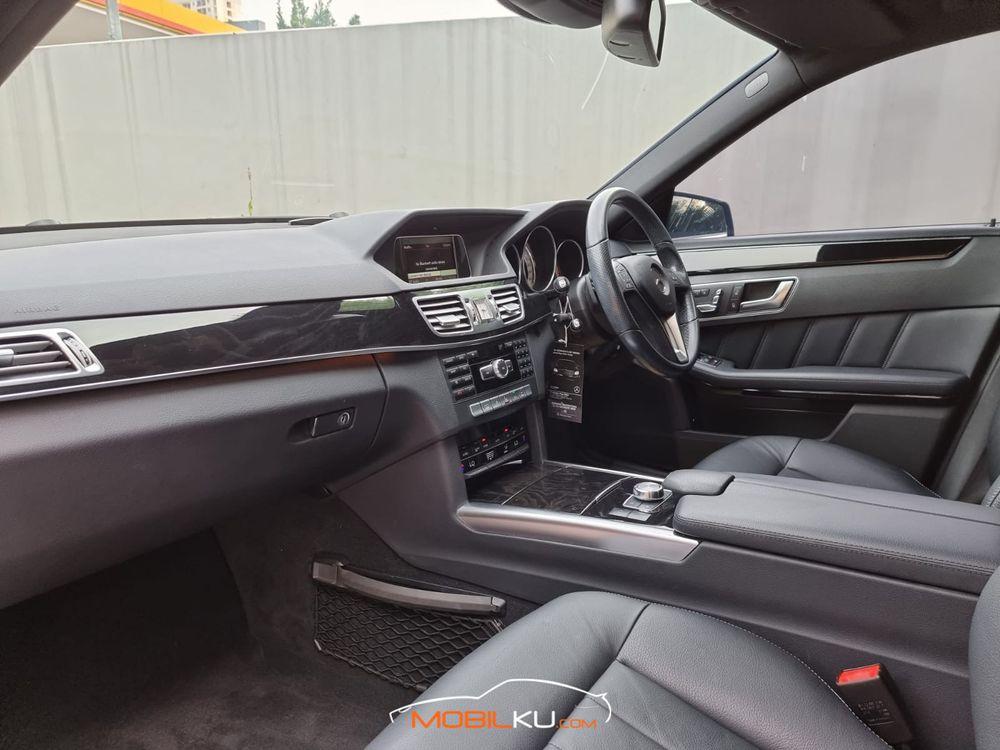 Mobil Mercedes-Benz E-Class 2014