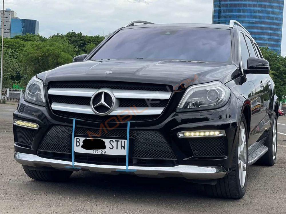 Mobil Mercedes-Benz GL 2013
