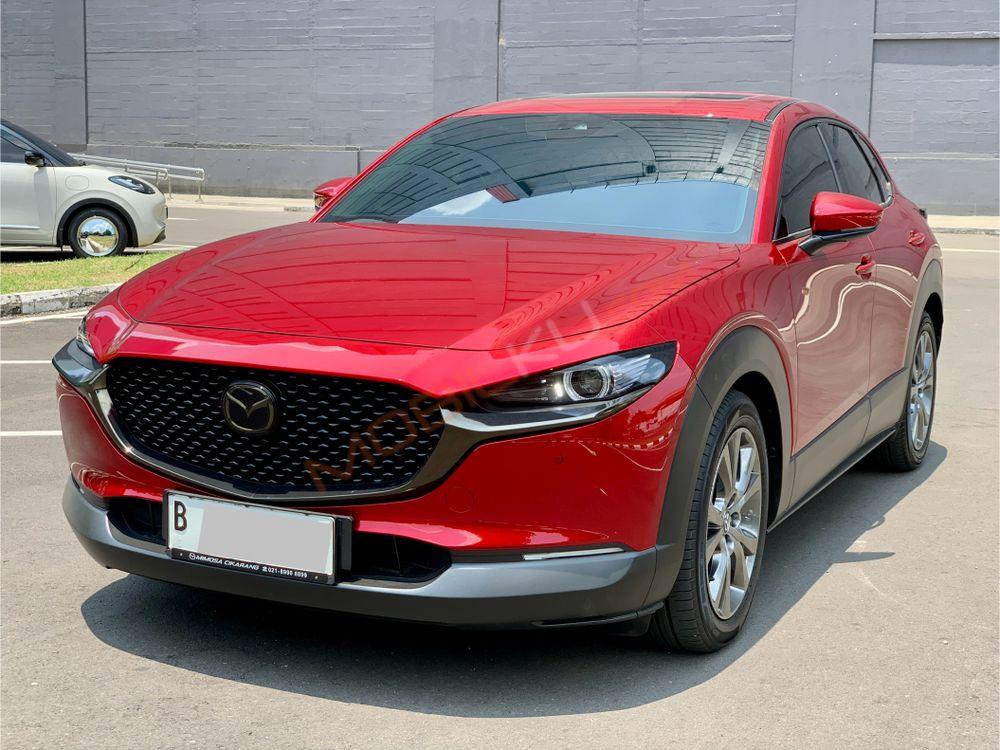 Mobil Mazda CX-30 2023