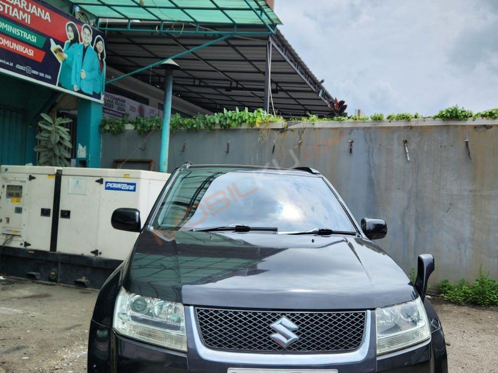 Mobil Suzuki Grand Vitara 2007