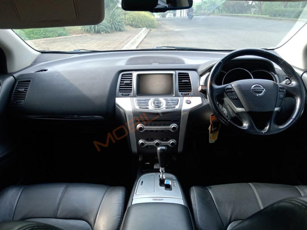 Mobil Nissan Murano 2012