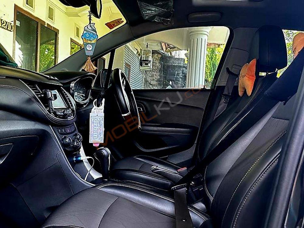 Mobil Chevrolet Trax 2017