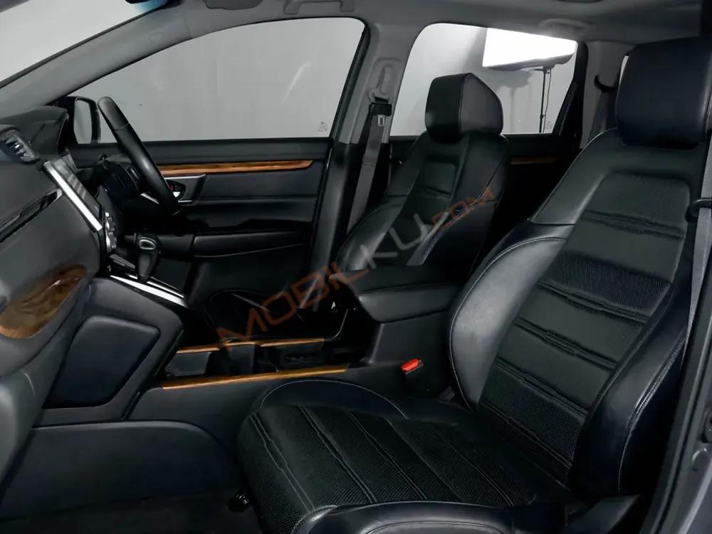 Mobil Honda CR-V 2018