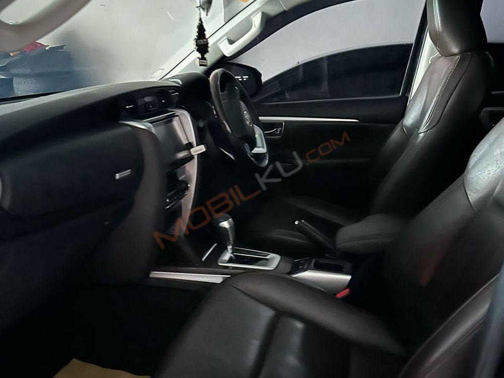 Mobil Toyota Fortuner 2016