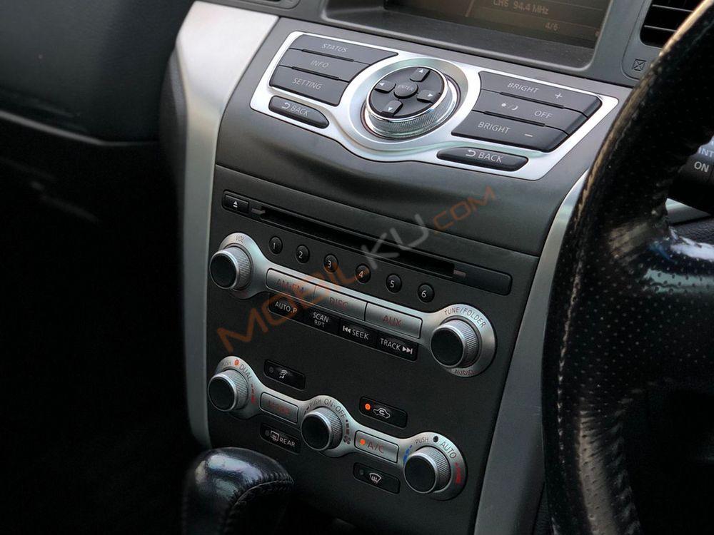 Mobil Nissan Murano 2012