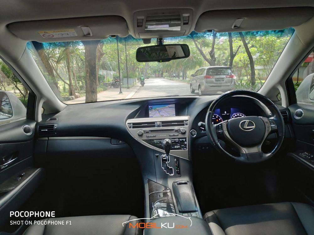 Mobil Lexus RX 2014