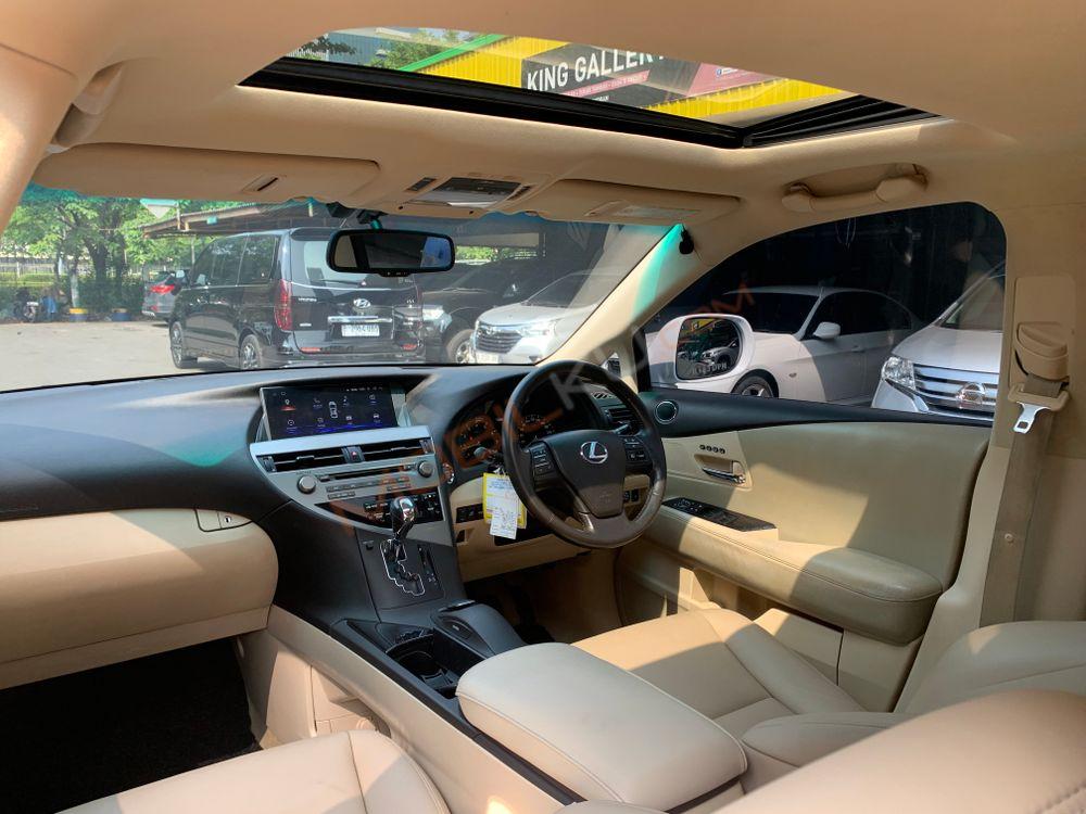 Mobil Lexus RX 2011