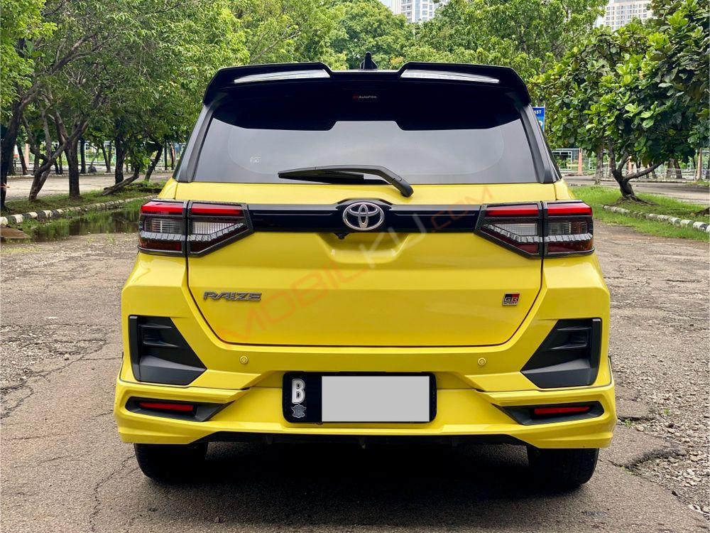Mobil Toyota Raize 2022