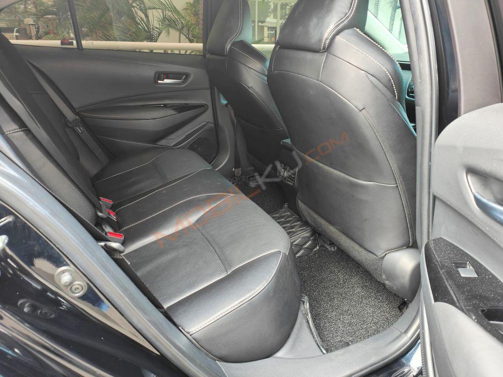 Mobil Toyota Corolla 2021