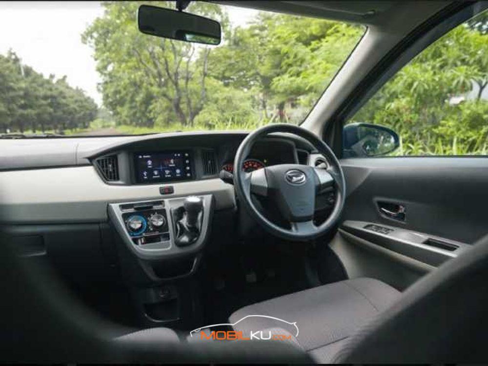Mobil Daihatsu Sigra 2021
