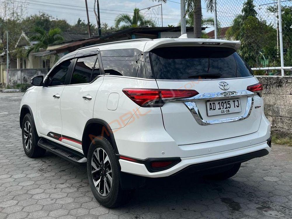 Mobil Toyota Fortuner 2018