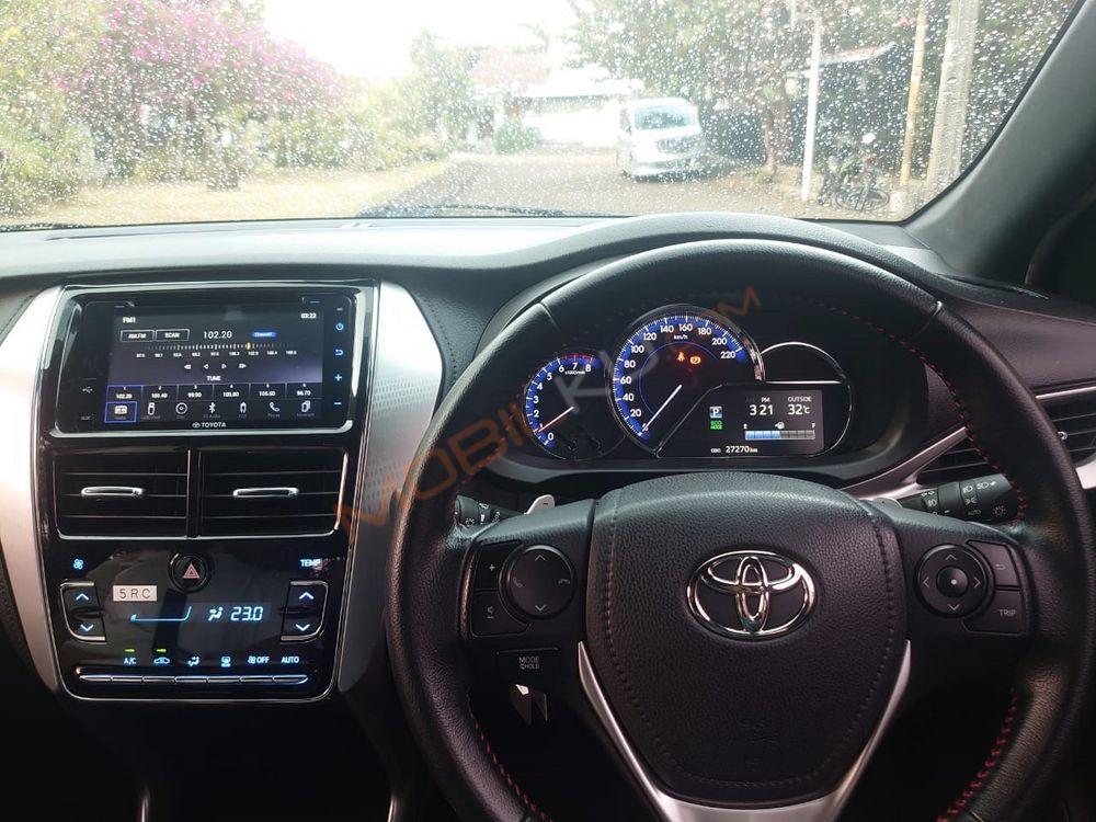 Mobil Toyota Yaris 2019