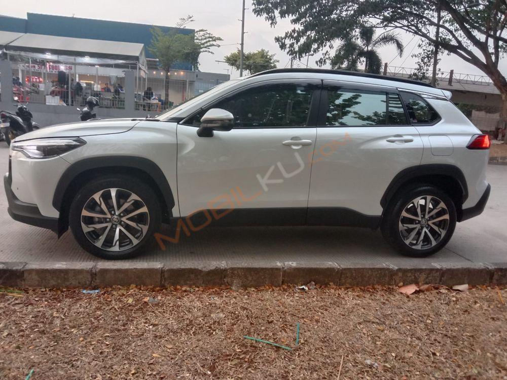 Mobil Toyota Corolla Cross 2020