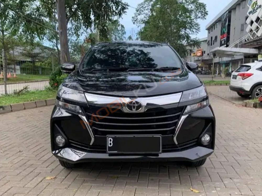 Mobil Toyota Avanza 2021