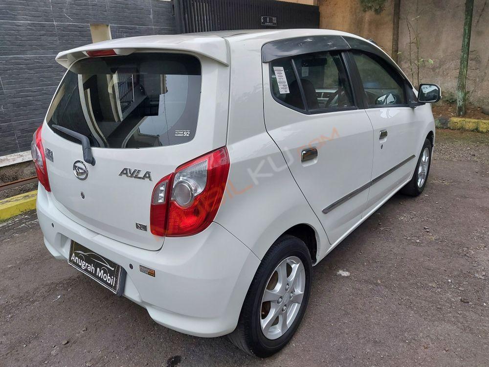 Mobil Daihatsu Ayla 2015