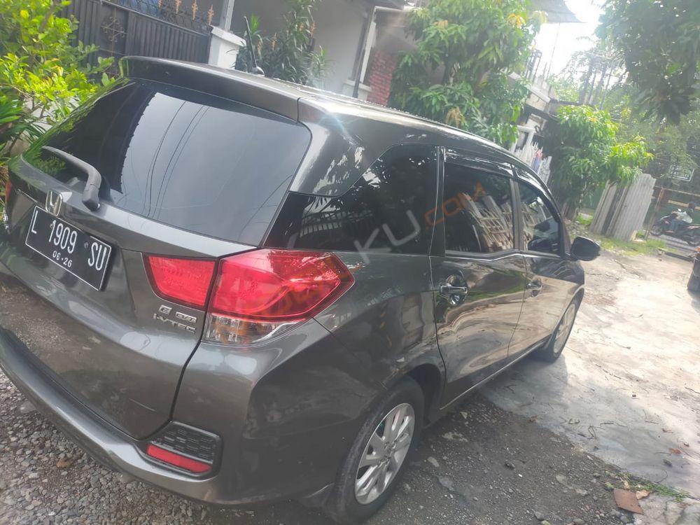 Mobil Honda Mobilio 2015