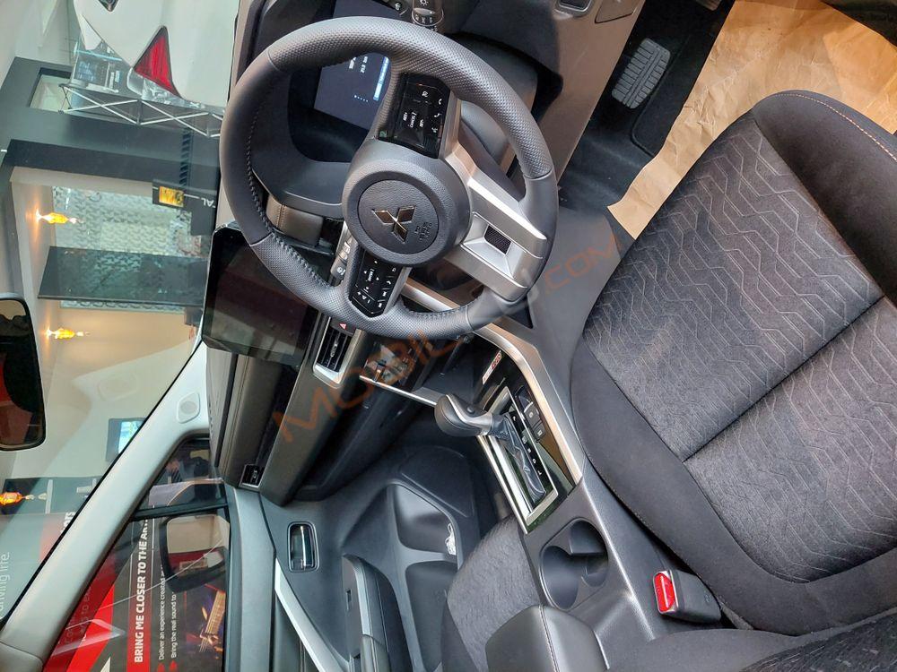 Mobil undefined undefined undefined