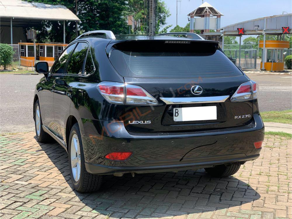 Mobil Lexus RX 2013