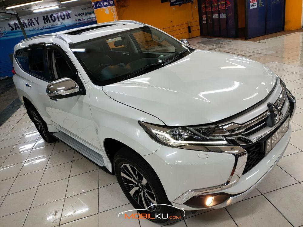 Mobil Mitsubishi Pajero Sport 2017