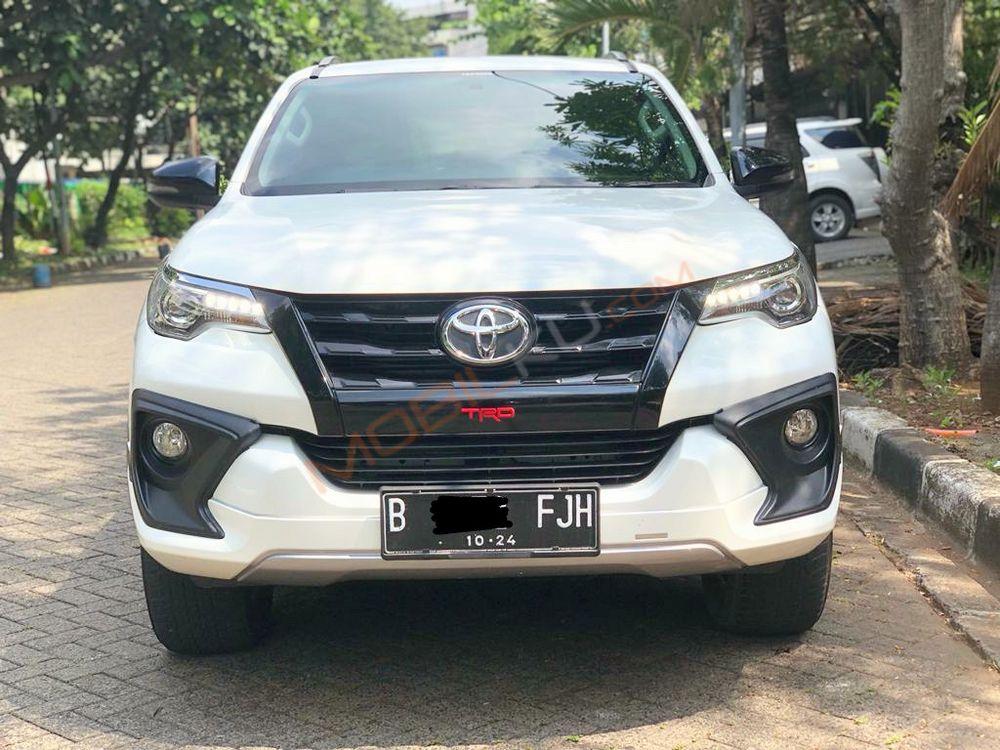 Mobil Toyota Fortuner 2019