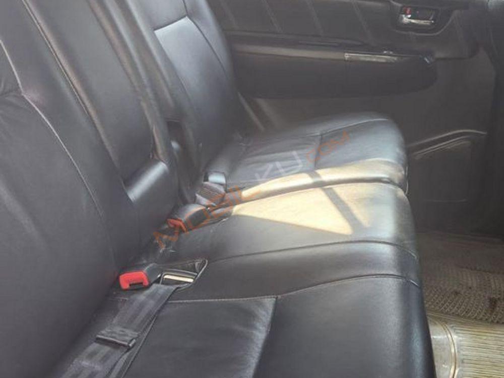 Mobil Toyota Fortuner 2013