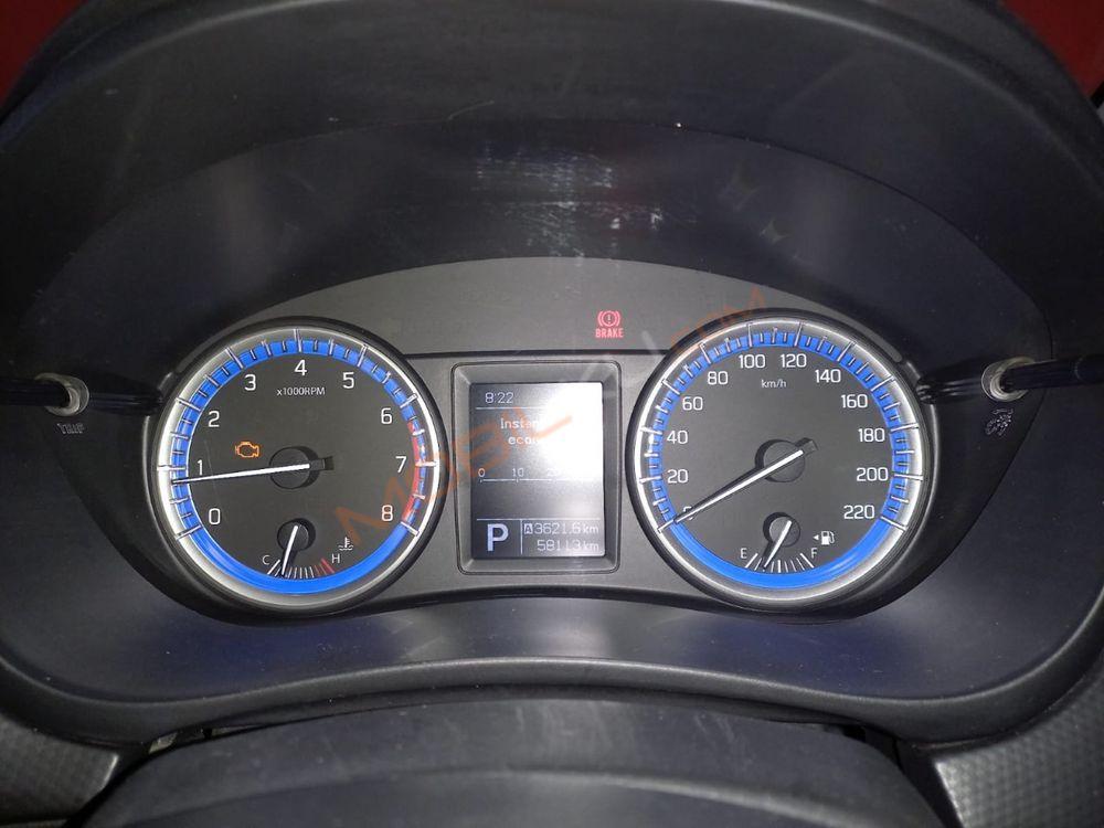 Mobil Suzuki SX4 2016