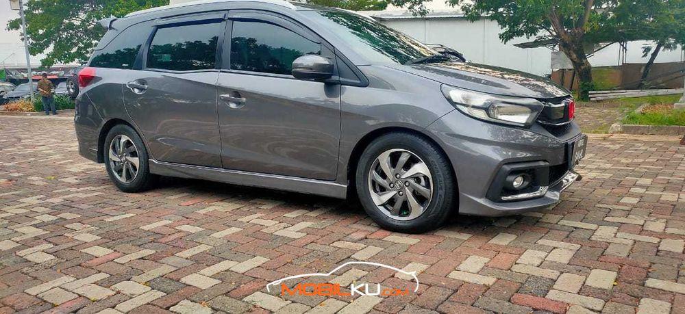 Mobil Honda Mobilio 2017