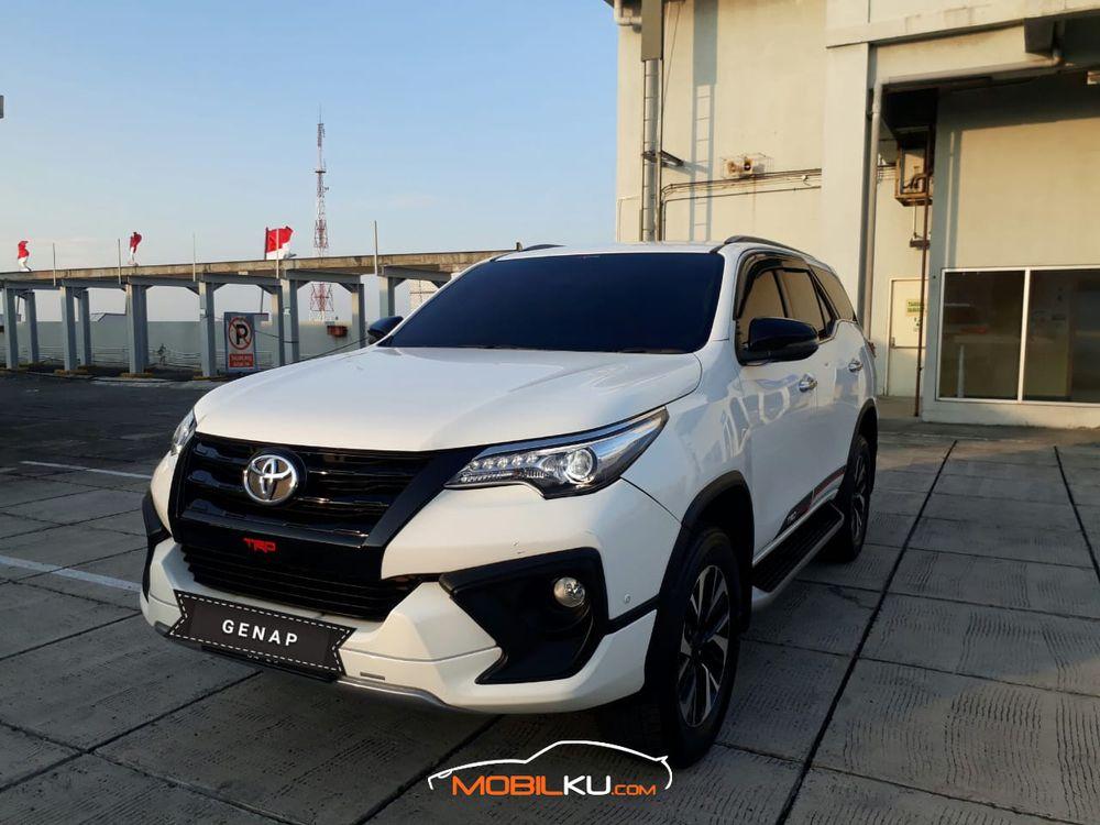 Mobil Toyota Fortuner 2018