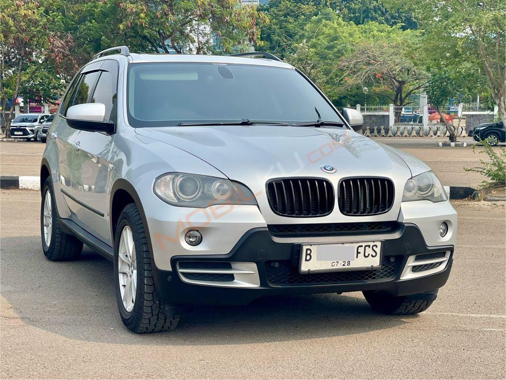 Mobil BMW X5 2008