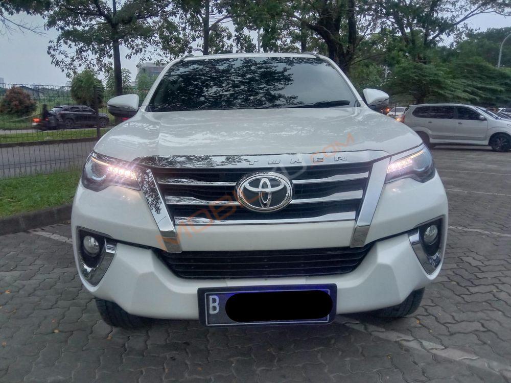 Mobil Toyota Fortuner 2017