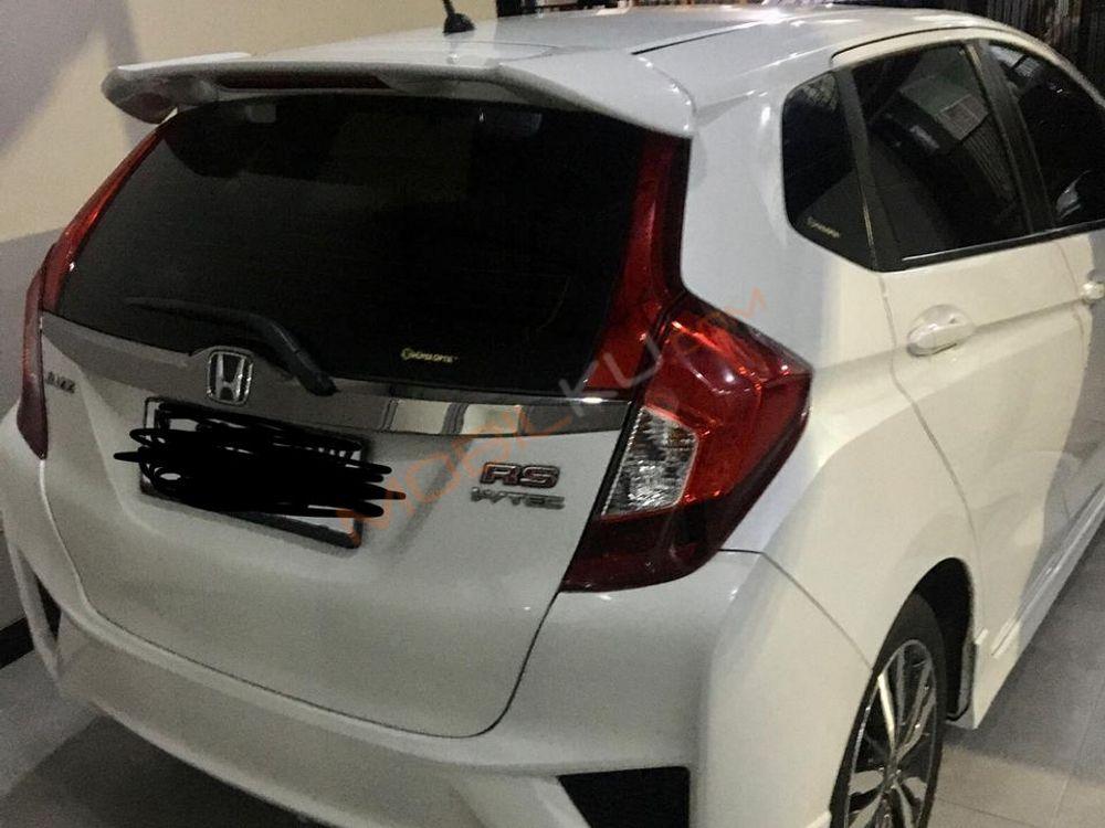 Mobil Honda Jazz 2015