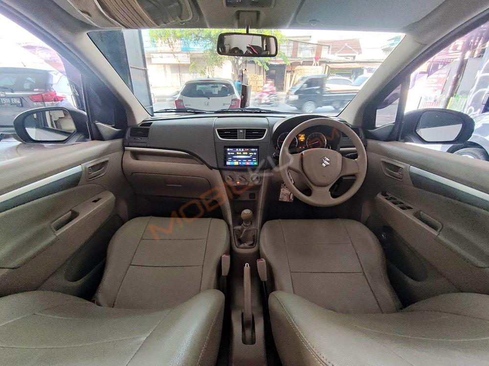 Mobil Suzuki Ertiga 2015