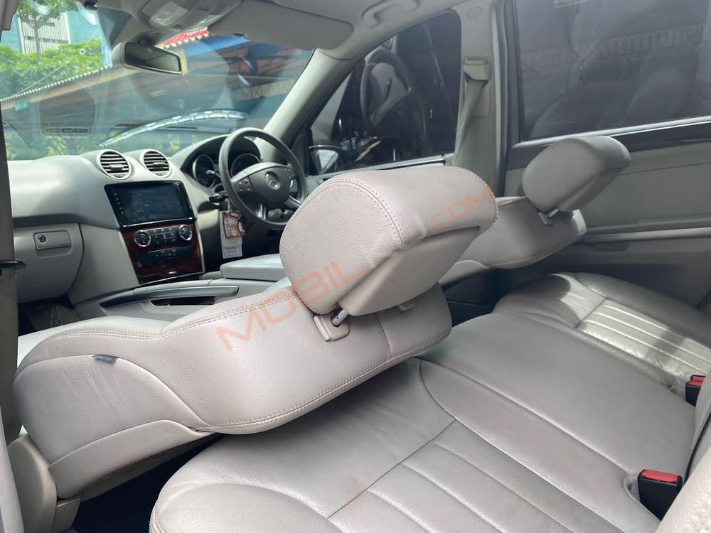 Mobil Mercedes-Benz ML 2006