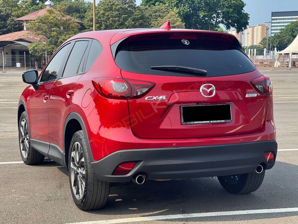 Mobil Mazda CX-5 2015