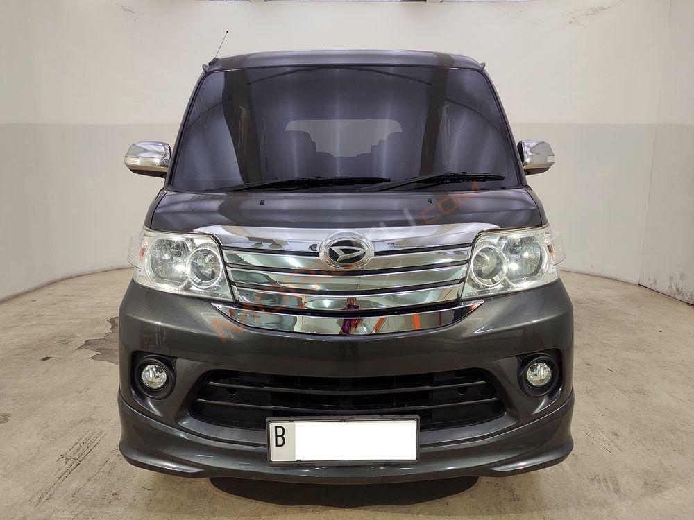 Mobil Daihatsu Luxio 2017