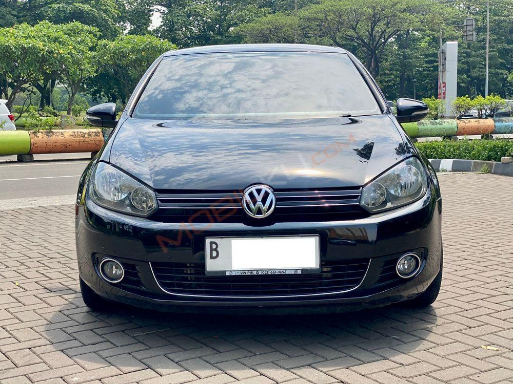 Mobil Volkswagen Golf 2013